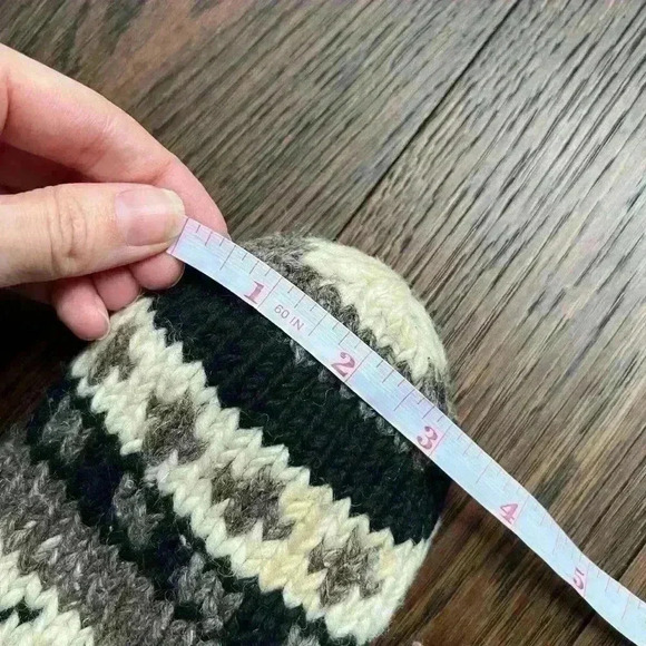 Winter Unisex Grey Graphic Pattern Grey White Wool Mittens - Picture 8 of 10